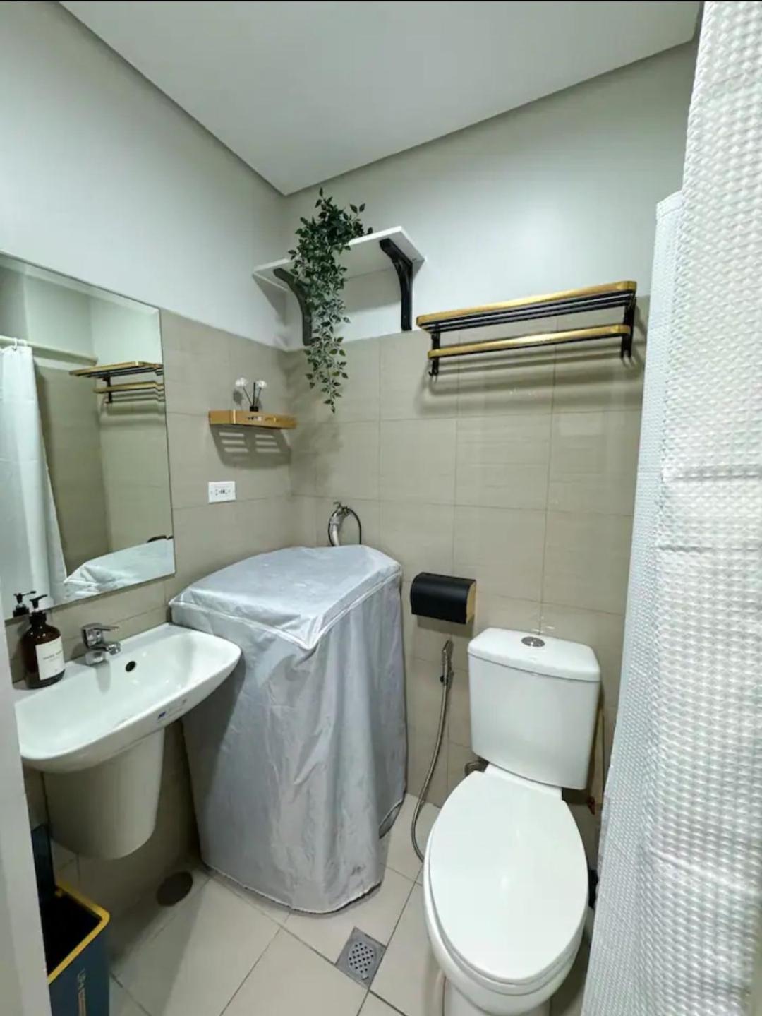 Shore Residences Mall Of Asia Pool View 200Mbps Free Wi-Fi Pasay Szoba fotó